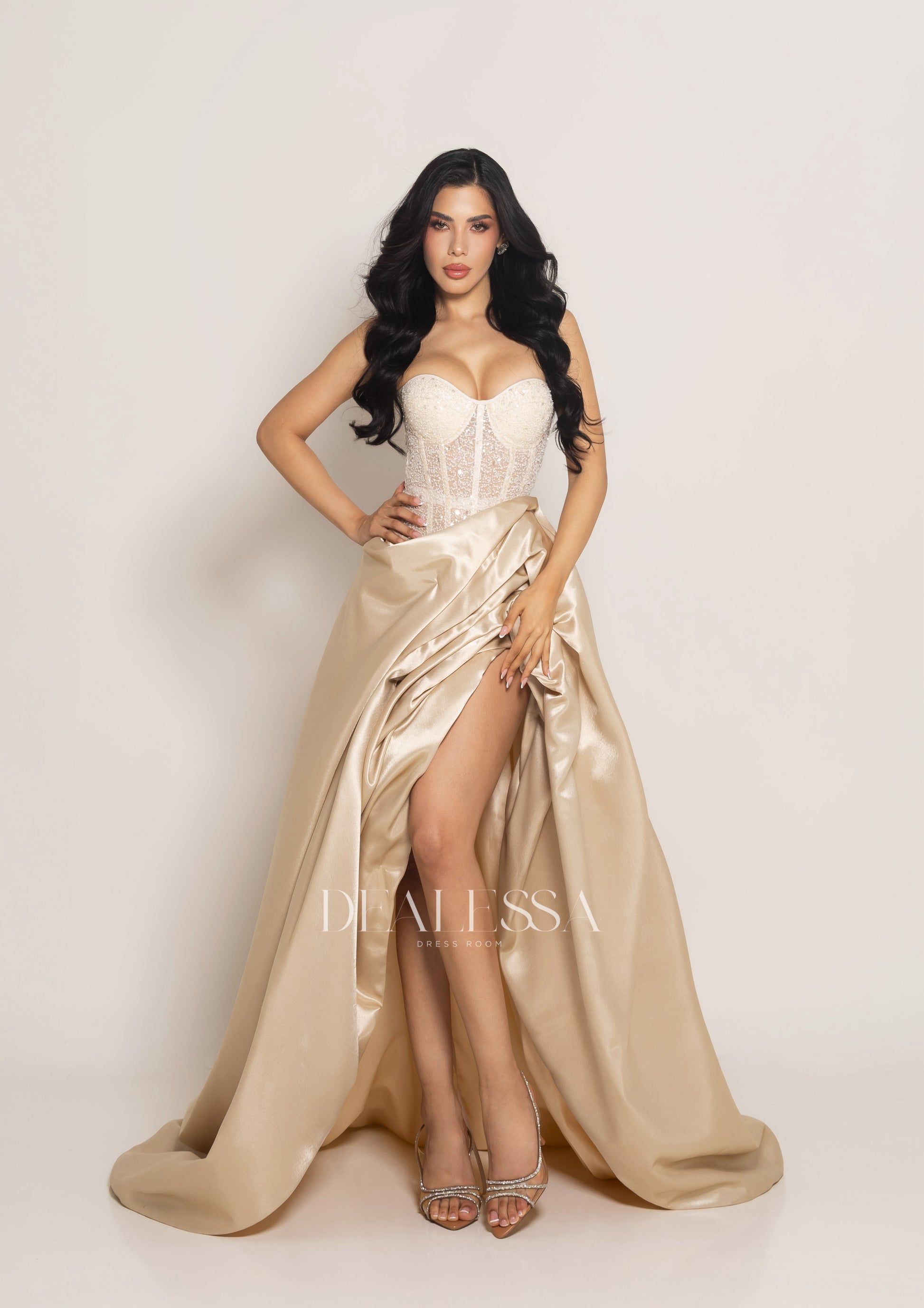 VICNUDE